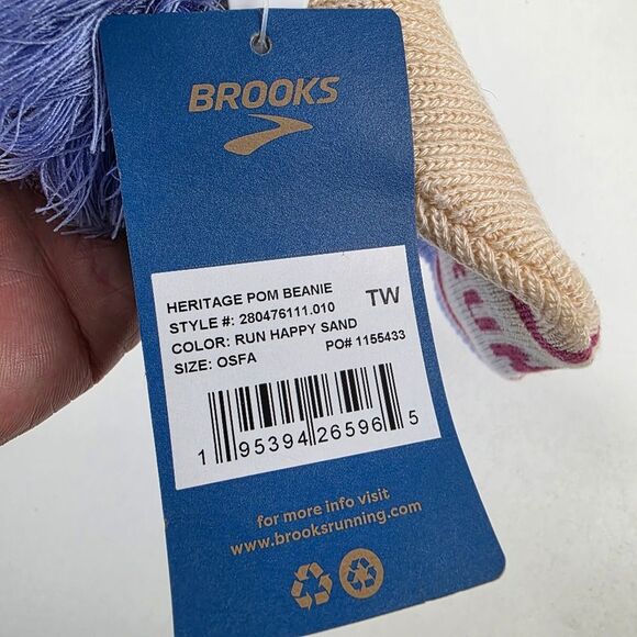 NWT Brooks Run Happy Heritage Pom Beanie Sand Blue Unisex Running Winter Hat - Picture 3 of 5
